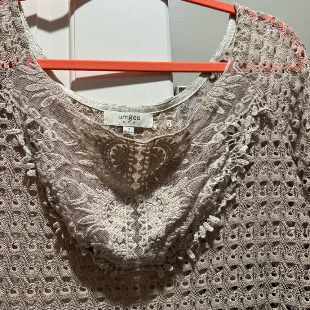 Umgee blouse - Picture 3 of 6